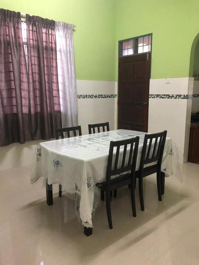 Kampong Sura Masjid Afza Homestay Sura Free Unifi מראה חיצוני תמונה