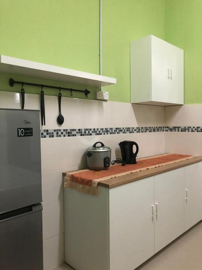 Kampong Sura Masjid Afza Homestay Sura Free Unifi מראה חיצוני תמונה